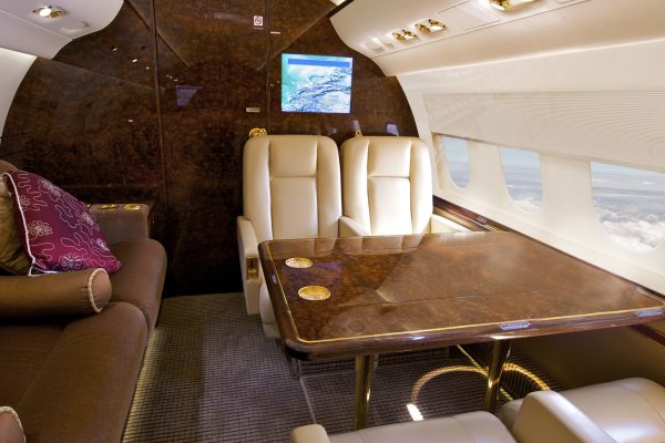 Business jet